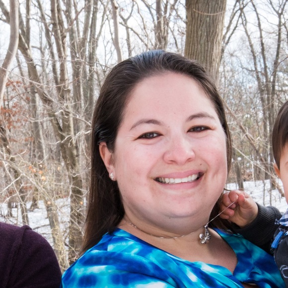 Meet your Posher, Sandra - Picture 1 of 1